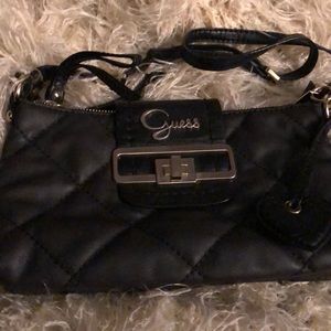 GUESS PURSE